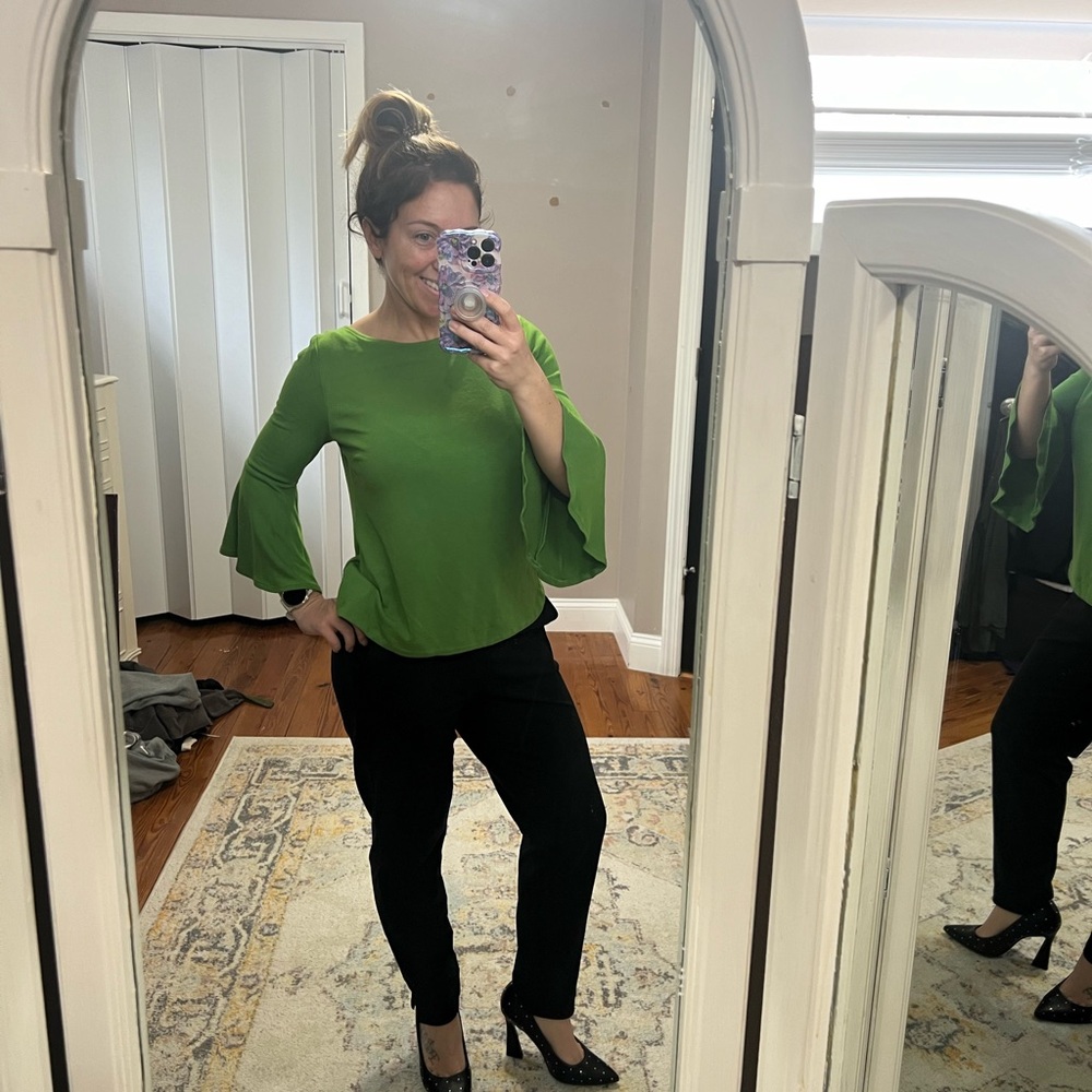Green flow top